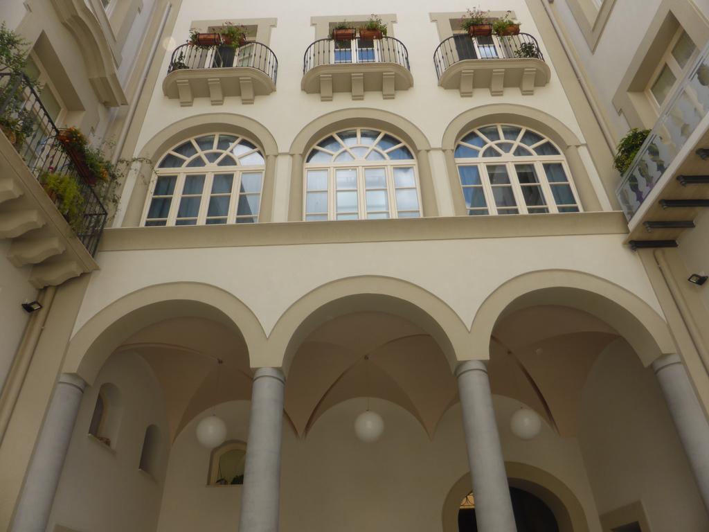 Appartamento In Palazzo Lampedusa パレルモ エクステリア 写真